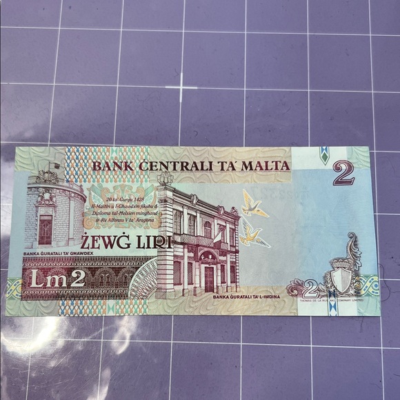 Vintage Maltese 2 Lira Banknote - Picture 2 of 2